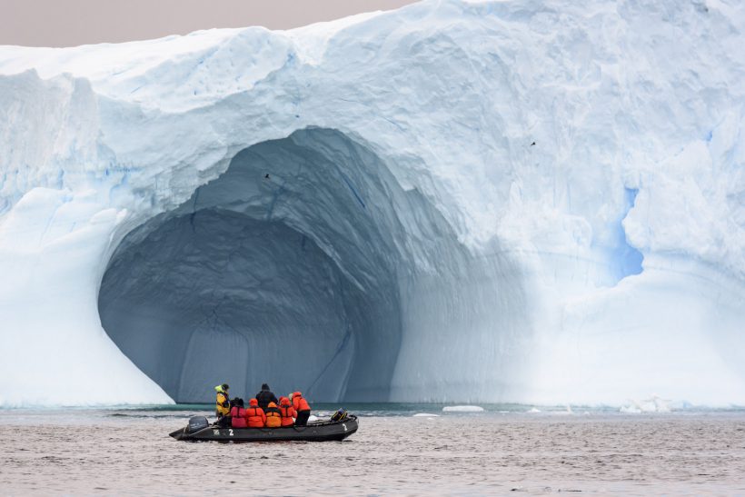 AXXI_CA12-OCN_2015-16_120.JPG AXXI_CA12-OCN_2015-16_120.JPG