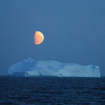 Busqueda del Circulo Antartico